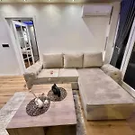 아파트 Royal Ilidza *